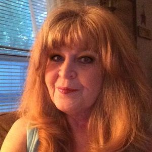 Meet your Posher, Debra